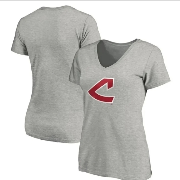 Cleveland Indians Fanatics Cooperstown Collection V-neck Shirt Women Medium NWT - Picture 1 of 7